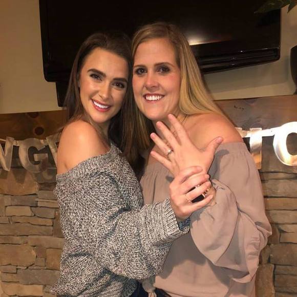 Meet your Posher, Emily - Picture 1 of 1